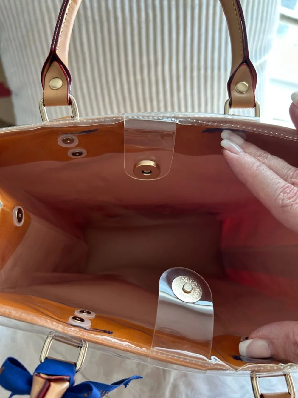 7030. Louis Vuitton Shopping Bag repurposed into a tote. Clear PVC cover. - Picture 6 of 6